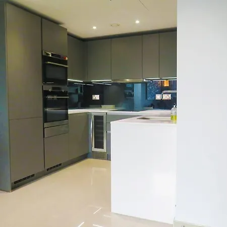 Club White London Bridge One Bedroom Apartment Exterior photo